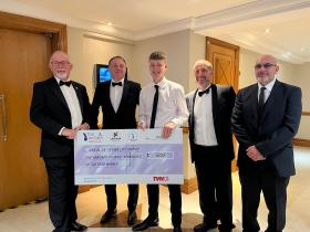 Dan Allen (centre) wins Apprentice of the Year